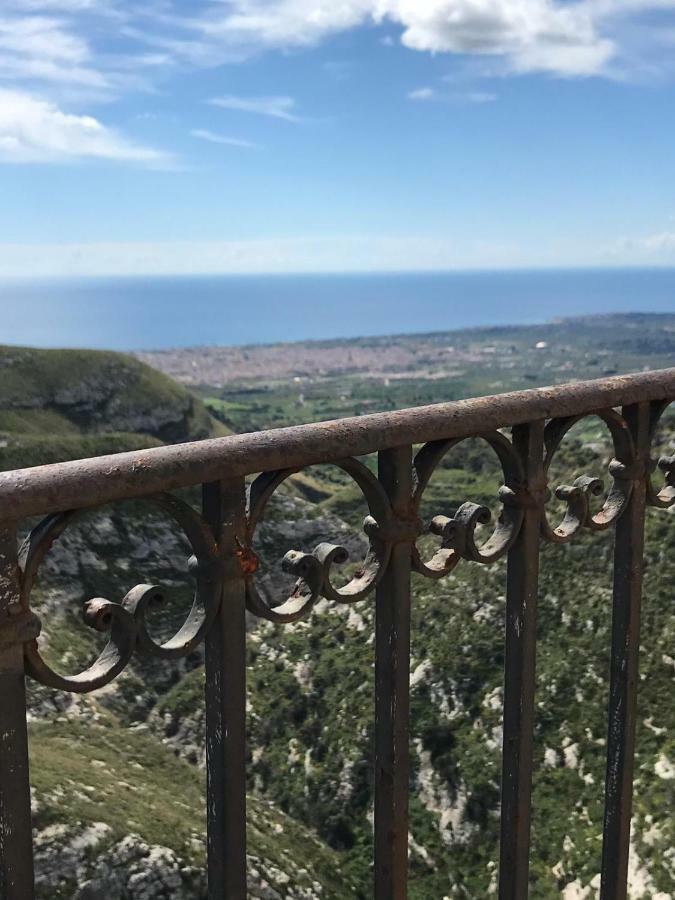 Eremo Madonna Delle Grazie Guest House Avola Exterior photo
